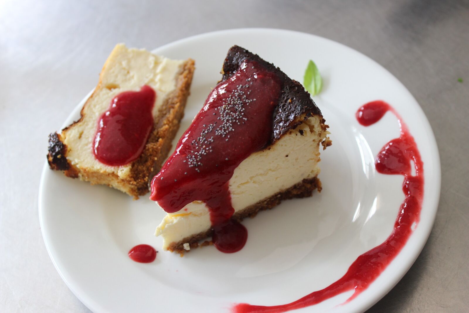 Canon EOS 600D (Rebel EOS T3i / EOS Kiss X5) sample photo. Cheesecake, pastry, cake photography