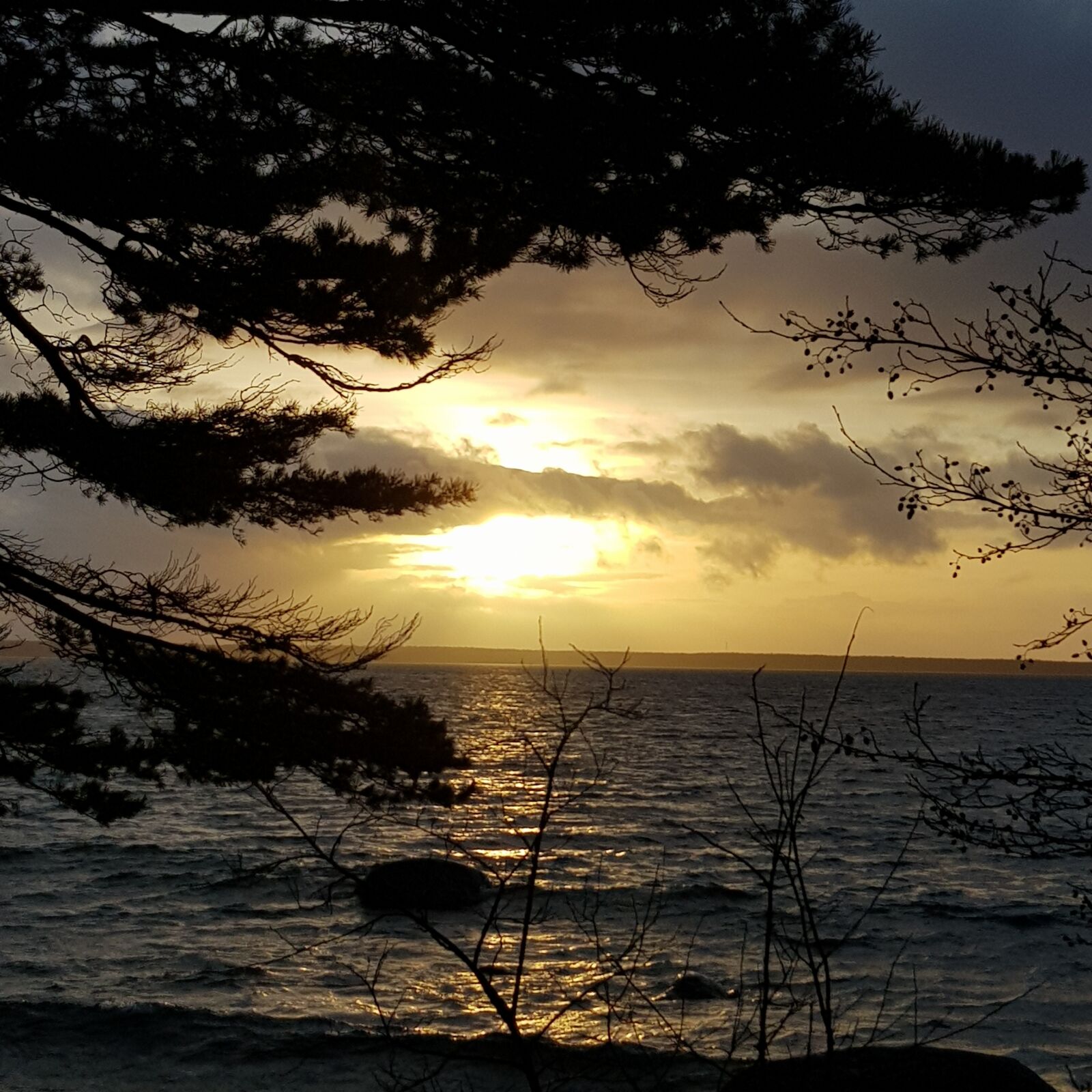 Samsung Galaxy S8 sample photo. Sun, sunset, landscape photography