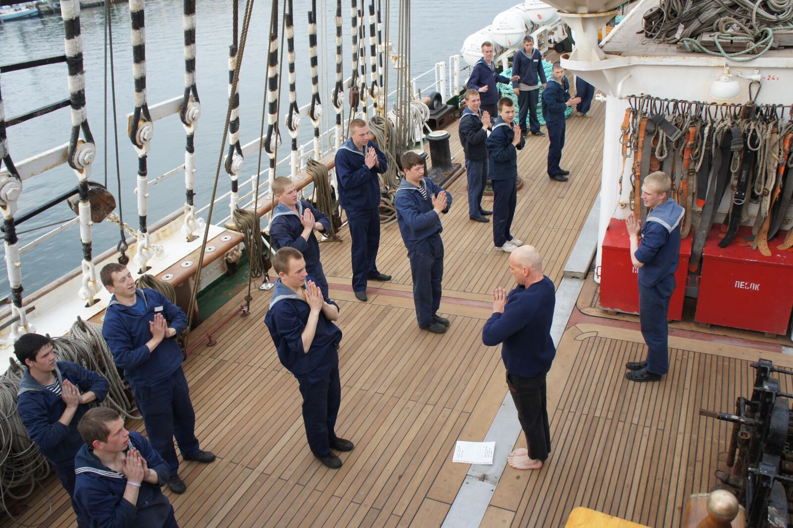 Sony Alpha NEX-5 sample photo. Yoga, sailors, training ship photography