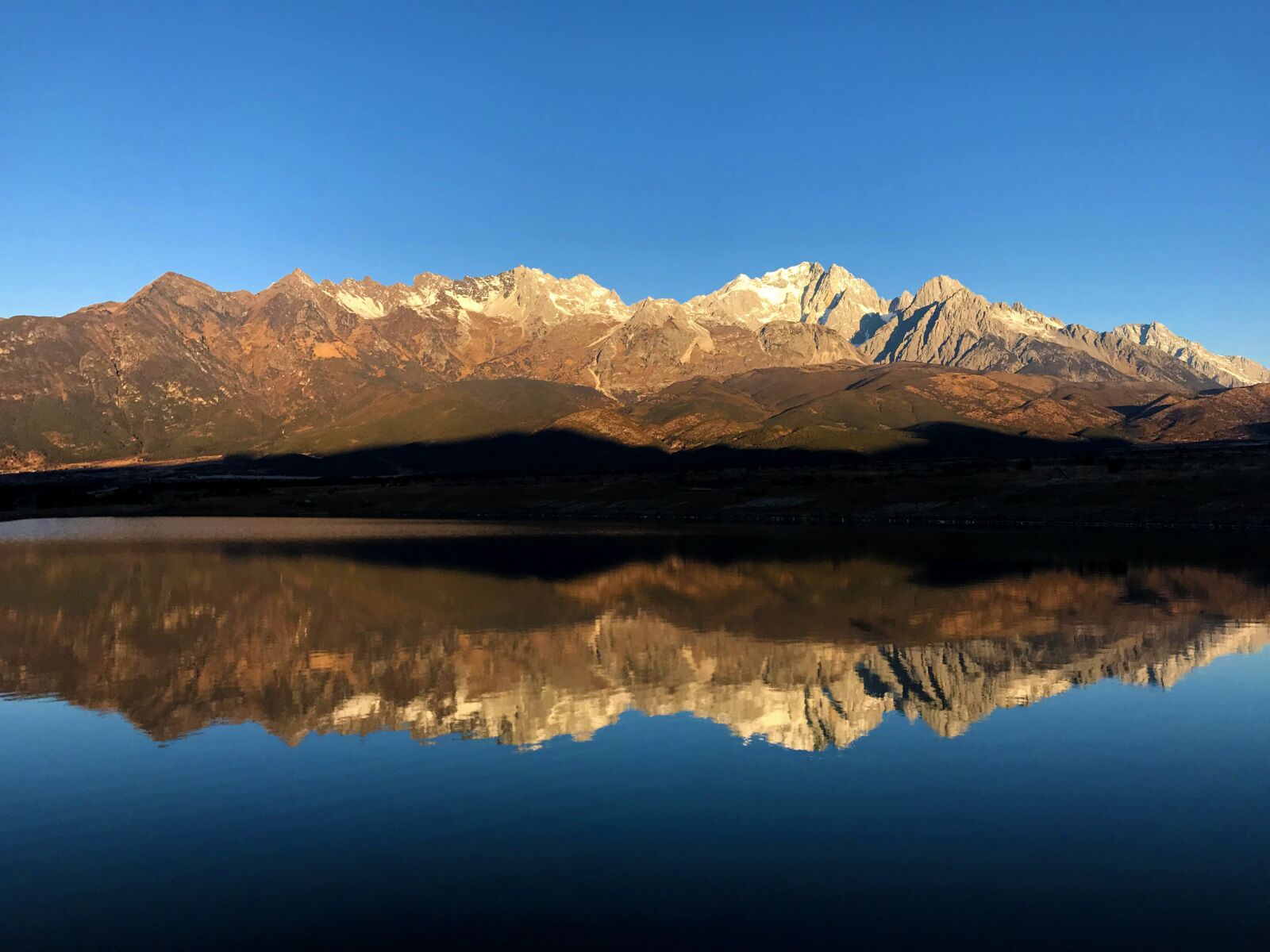 iPhone 7 Plus back dual camera 3.99mm f/1.8 sample photo. Lijiang, the jade dragon photography