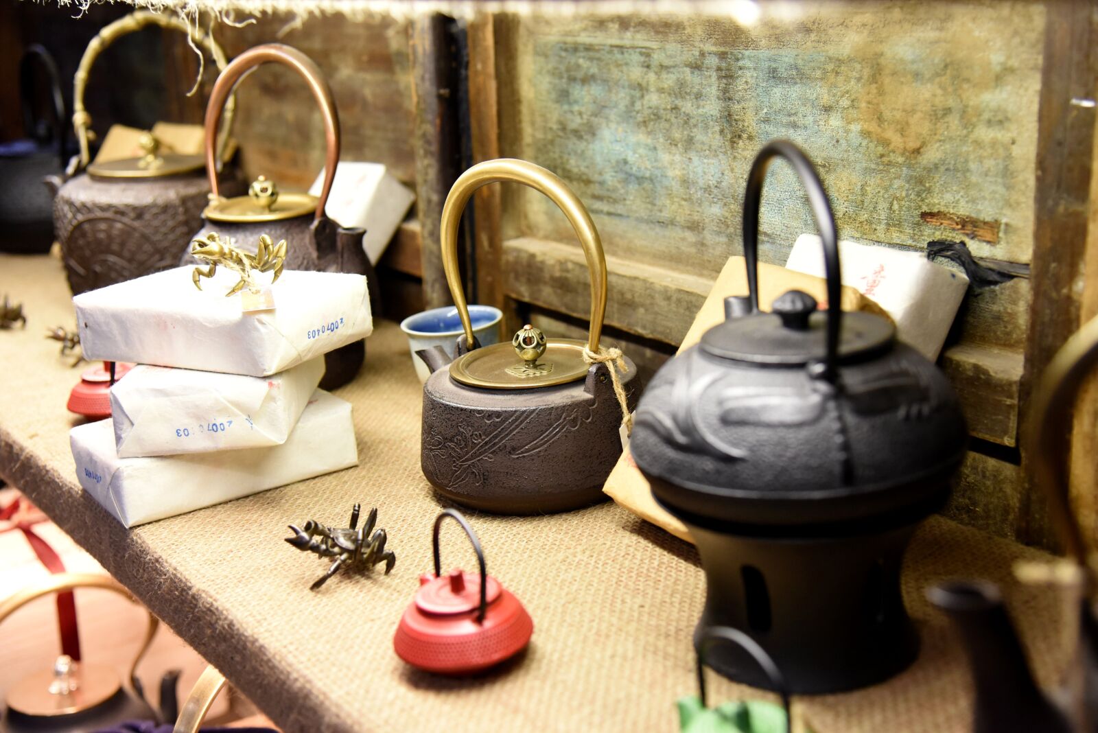 Nikon D750 sample photo. Kettle, traditional, antique photography