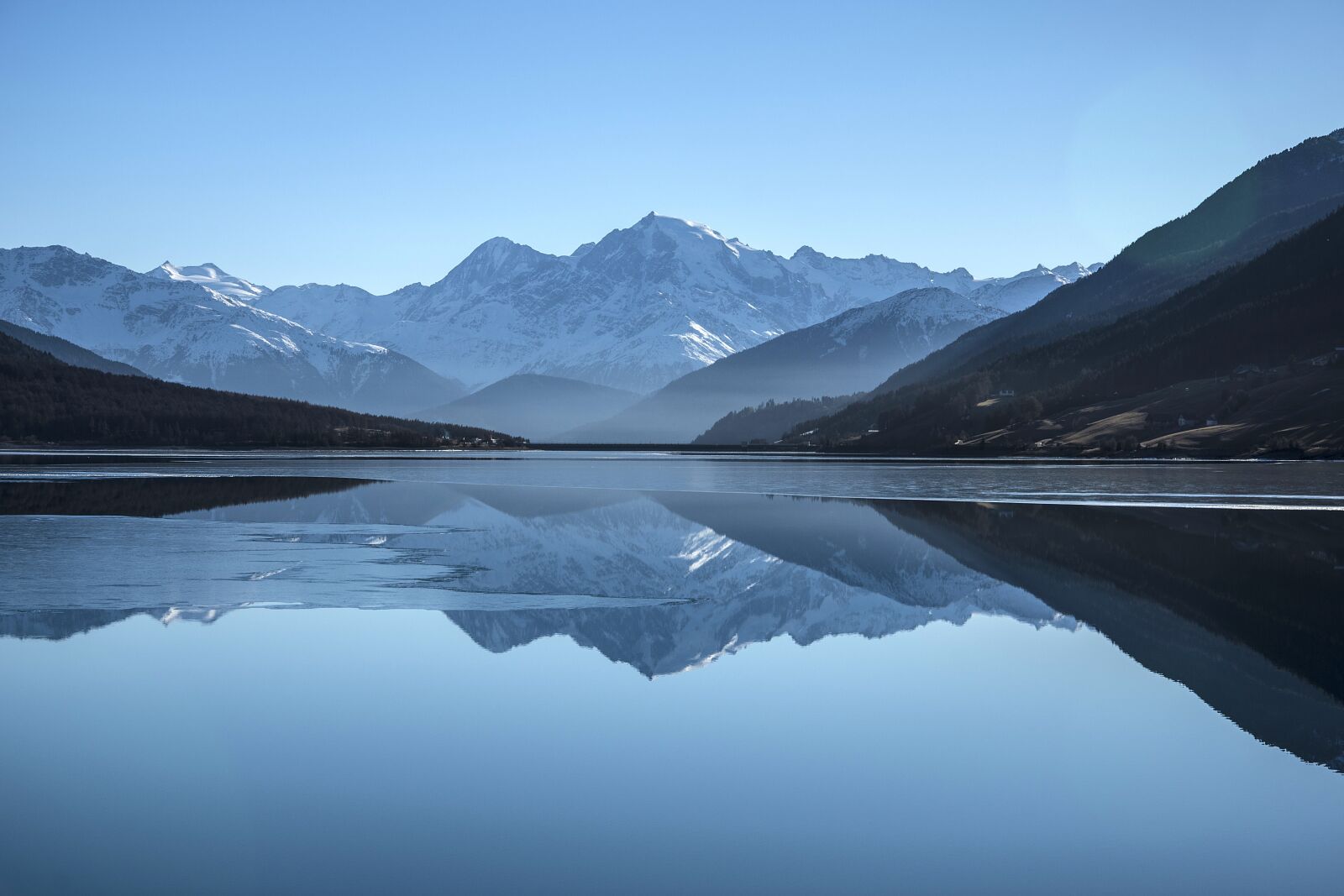 Nikon D7200 sample photo. Reflection, mountains, lake photography