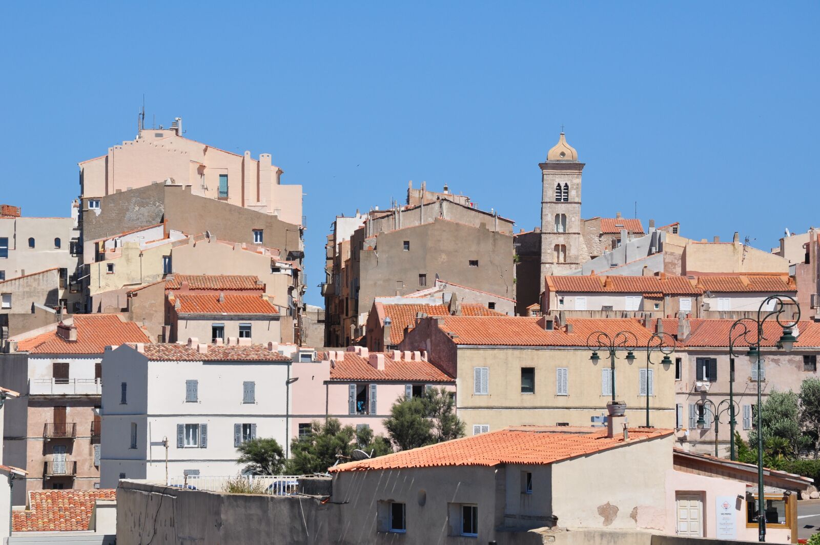 Nikon D5000 sample photo. Bonifacio, corsica, city photography