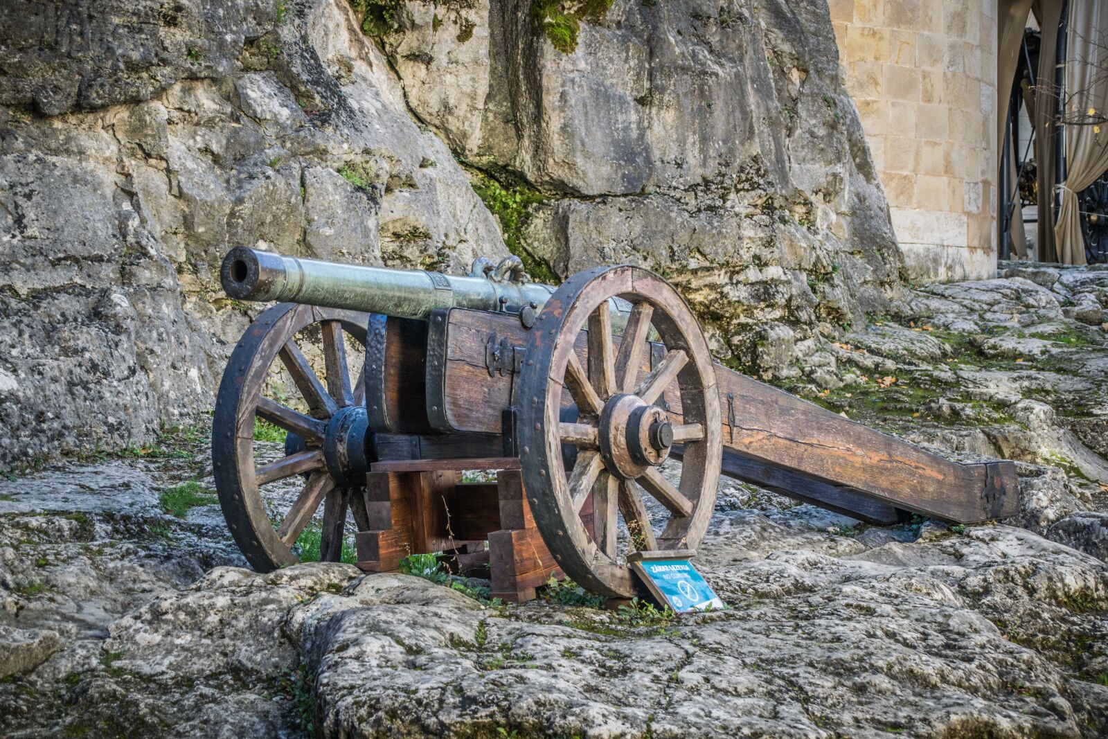 Nikon D5300 sample photo. History, cannon, military photography