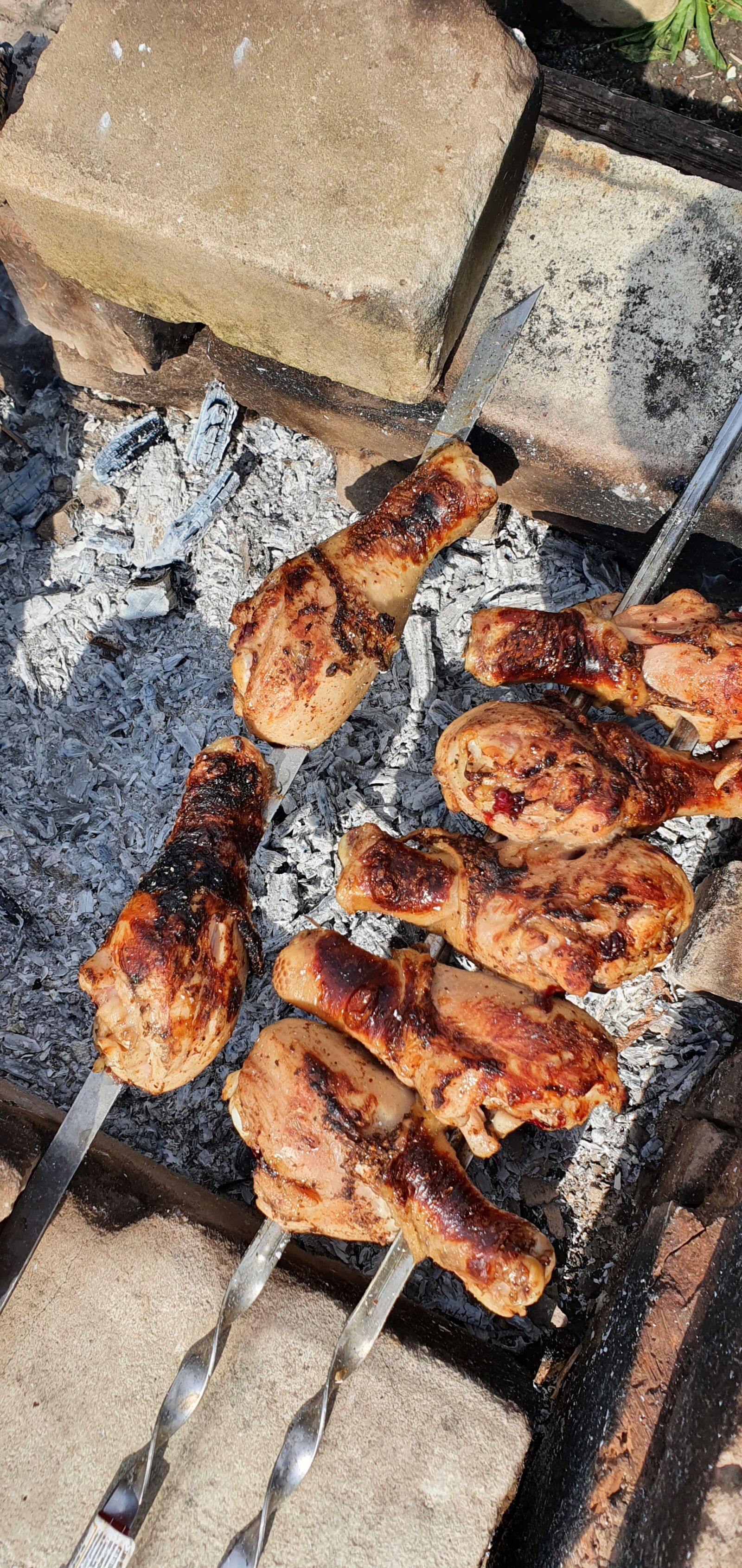 Samsung Galaxy S10 sample photo. Shish kebab, mangal, holiday photography