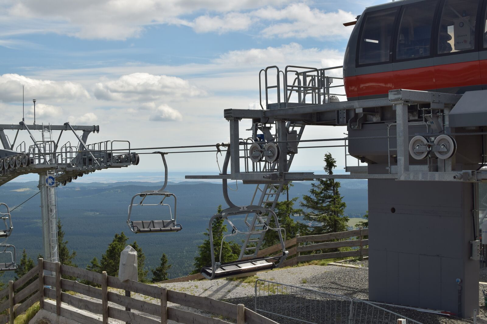 Nikon D5300 sample photo. Mountain station, landscape, mountains photography