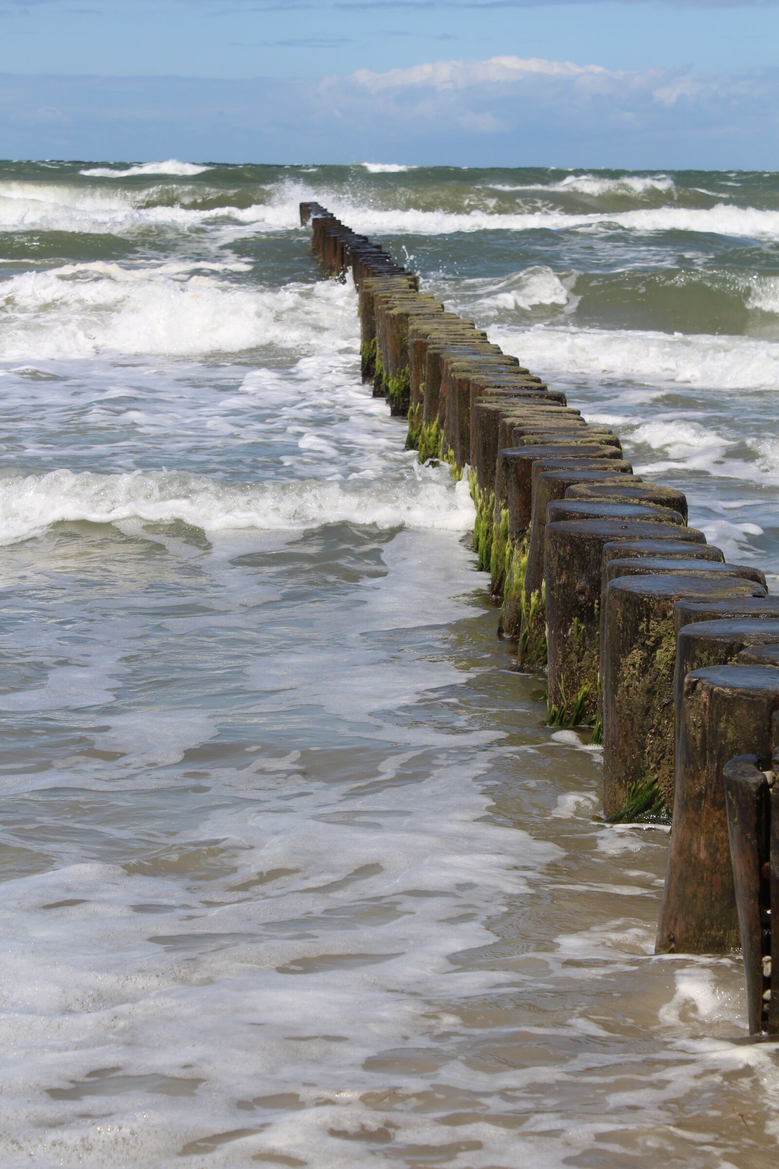Canon EOS 650D (EOS Rebel T4i / EOS Kiss X6i) sample photo. Baltic sea, breakwater, sea photography