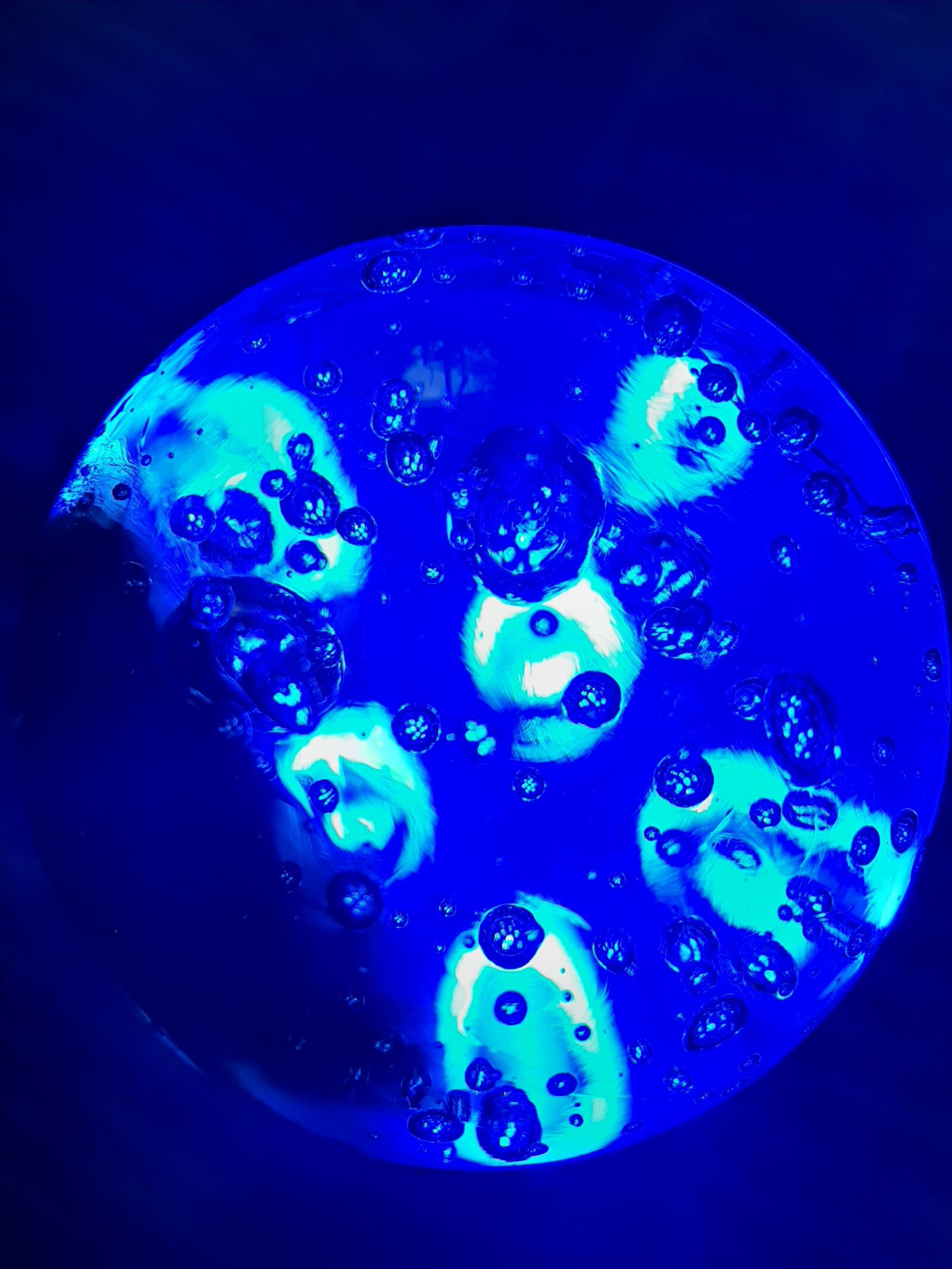 Samsung Galaxy A50 sample photo. Portal, blue, district photography