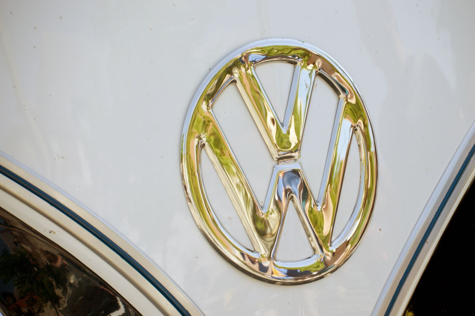 Nikon D3200 sample photo. Volkswagen, mark, chrome photography
