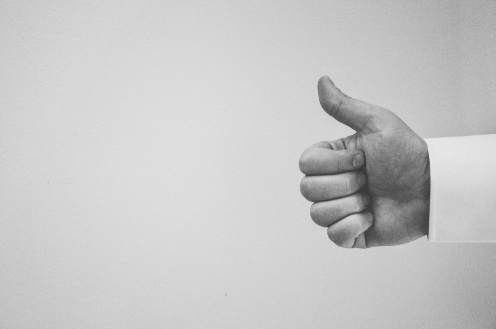 Nikon D3200 sample photo. Person, doing, thumbs, up photography