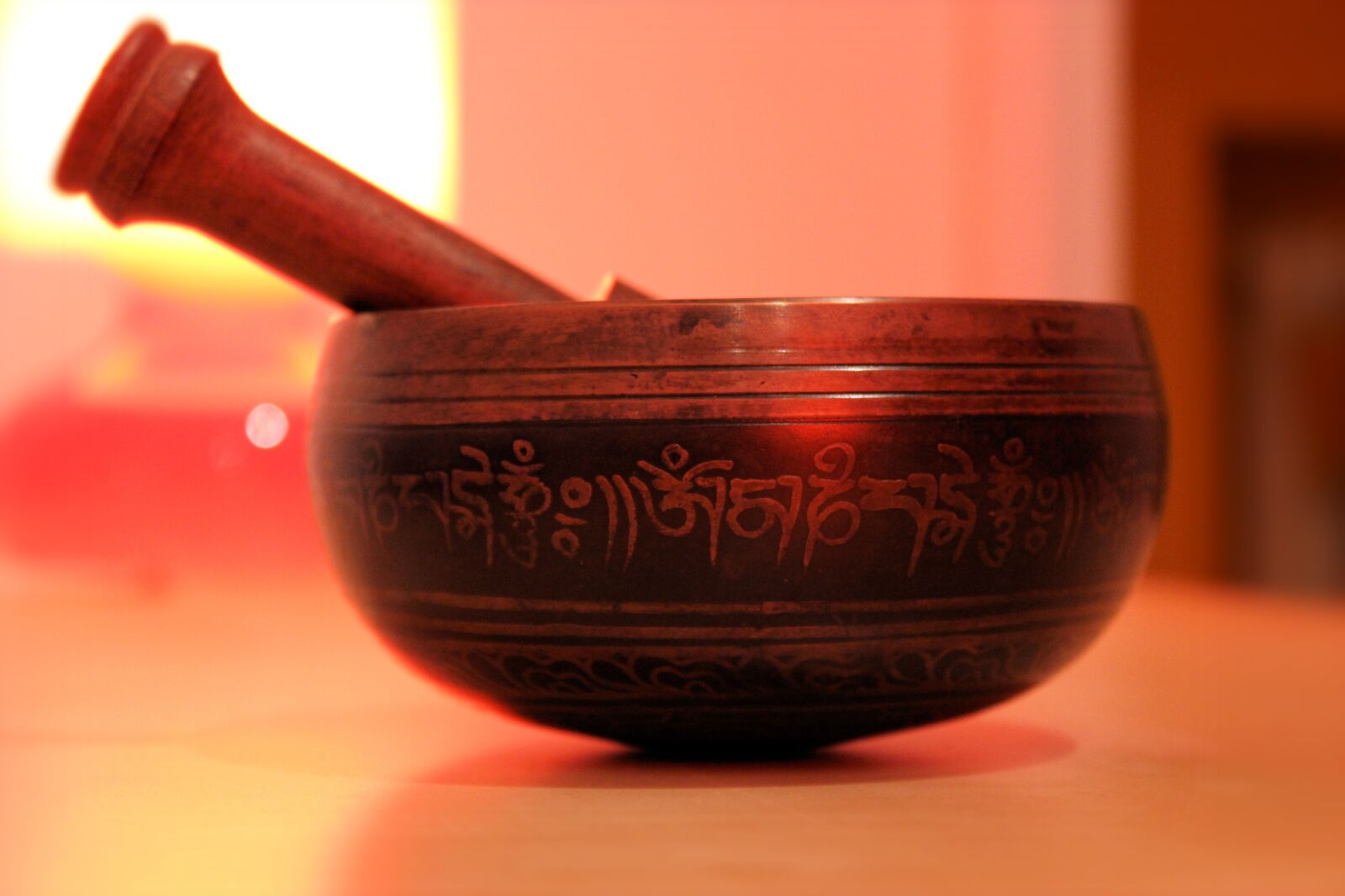 Canon EOS 600D (Rebel EOS T3i / EOS Kiss X5) sample photo. Tibetan bell, singing bowl photography