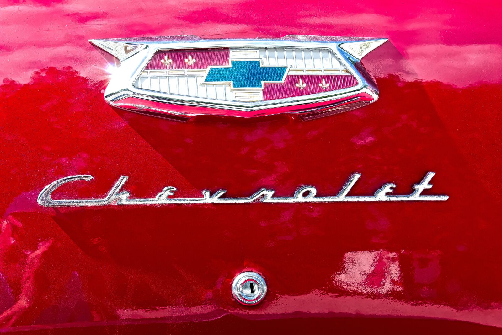 Canon EOS 1300D (EOS Rebel T6 / EOS Kiss X80) sample photo. Chevrolet, auto, chevy photography