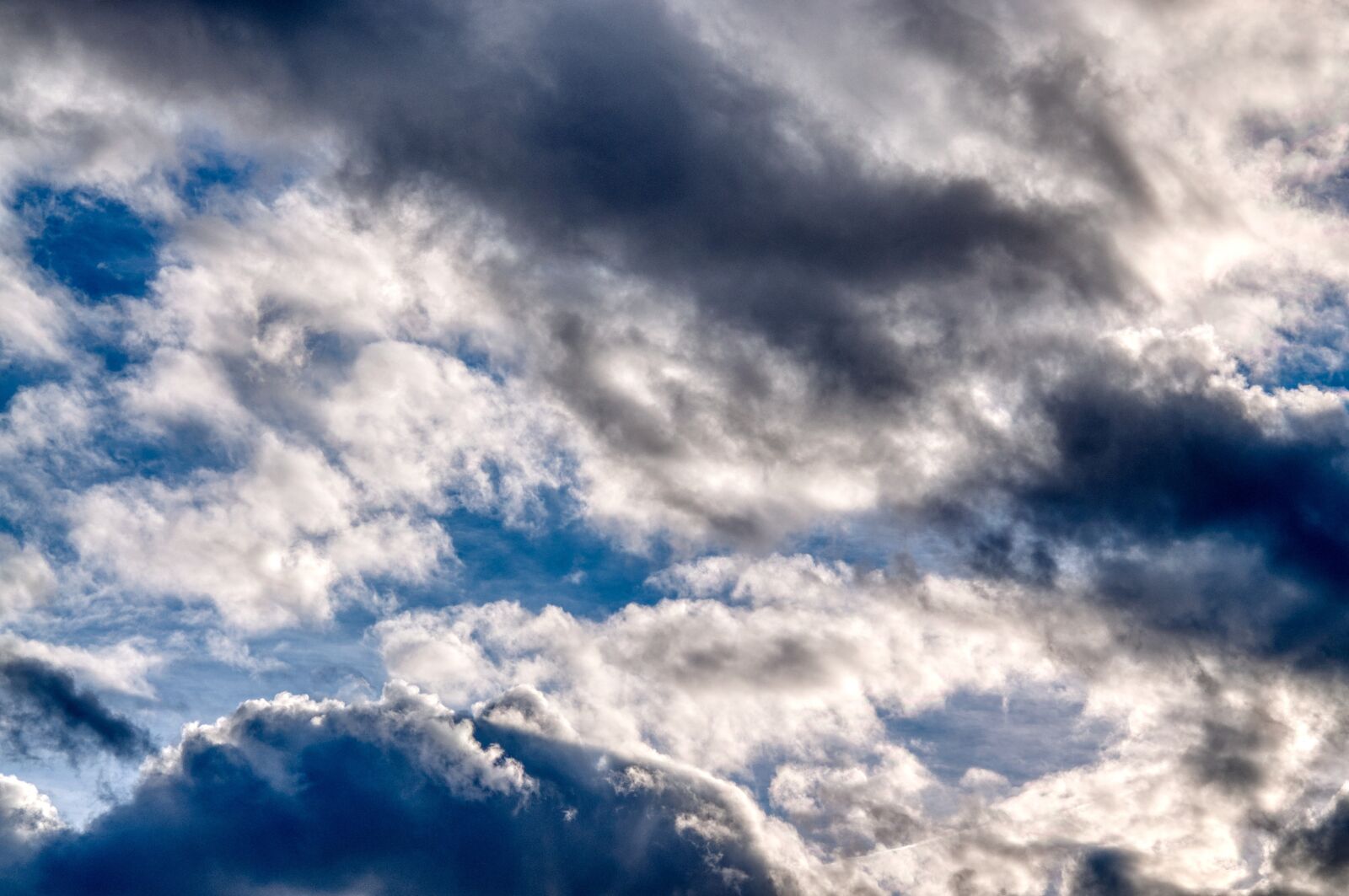 Nikon D5000 sample photo. Clouds, sky, blue photography