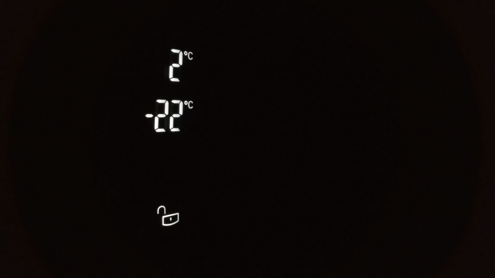 Samsung Galaxy Note4 sample photo. Black, black, and, white photography