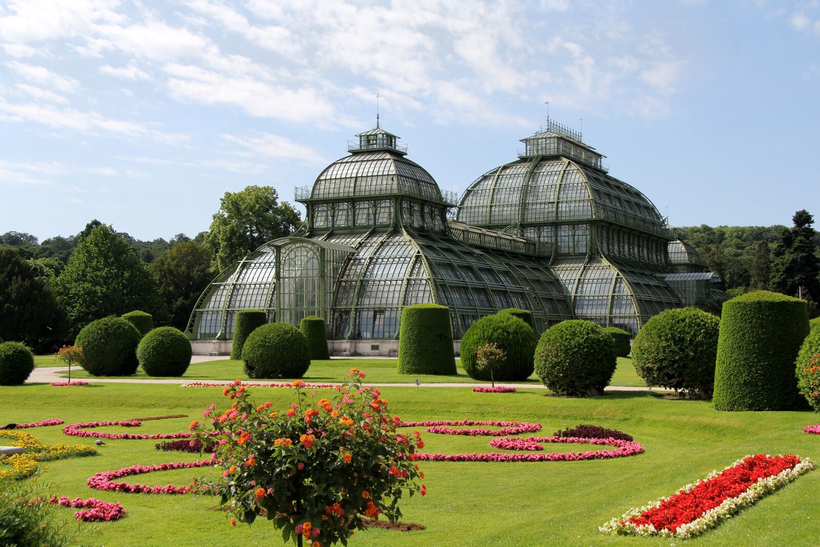 Canon EF-S 17-85mm F4-5.6 IS USM sample photo. Schönbrunn, videň, garden photography