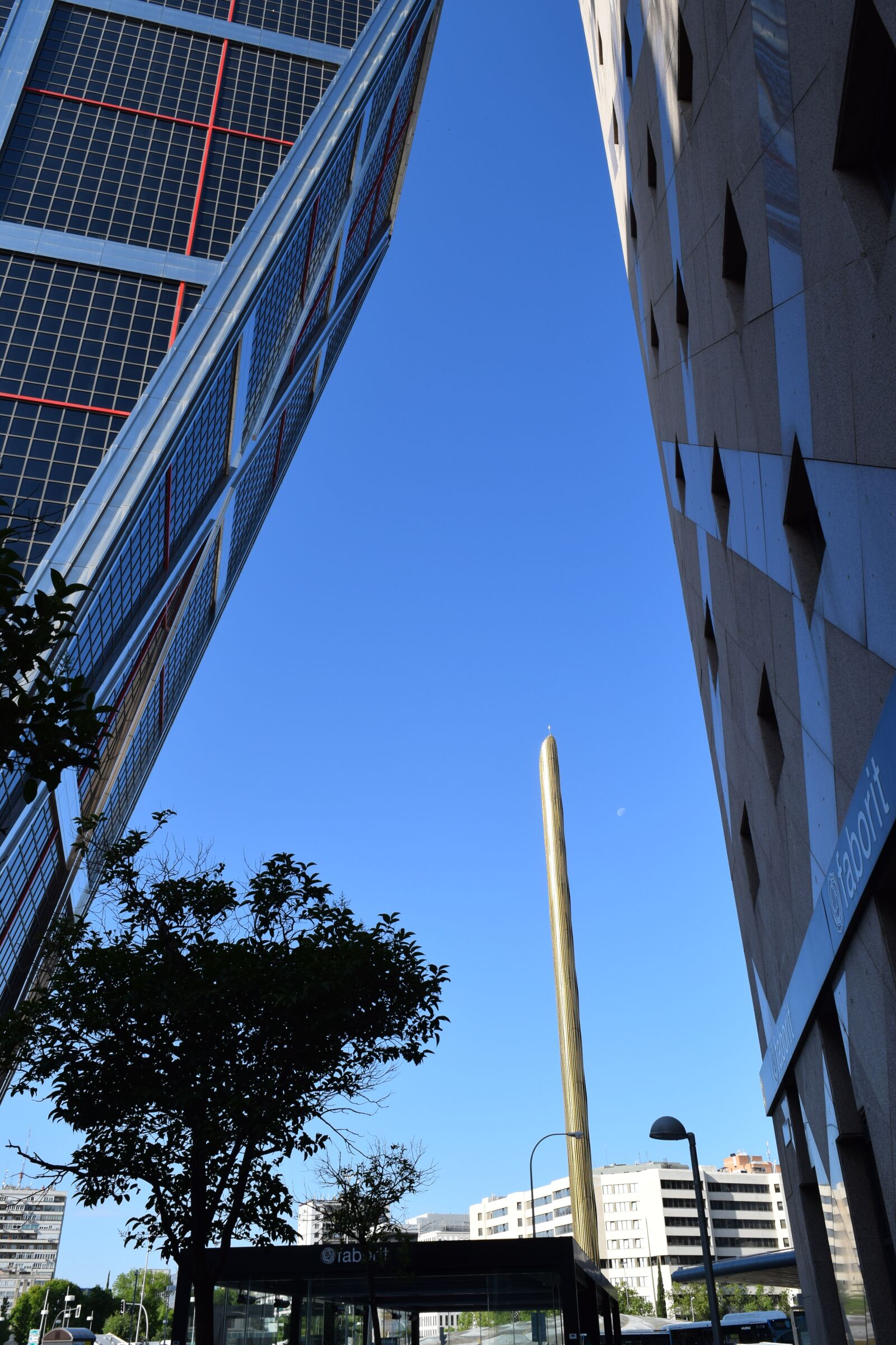 Nikon D3300 sample photo. Cielo, torres, church photography
