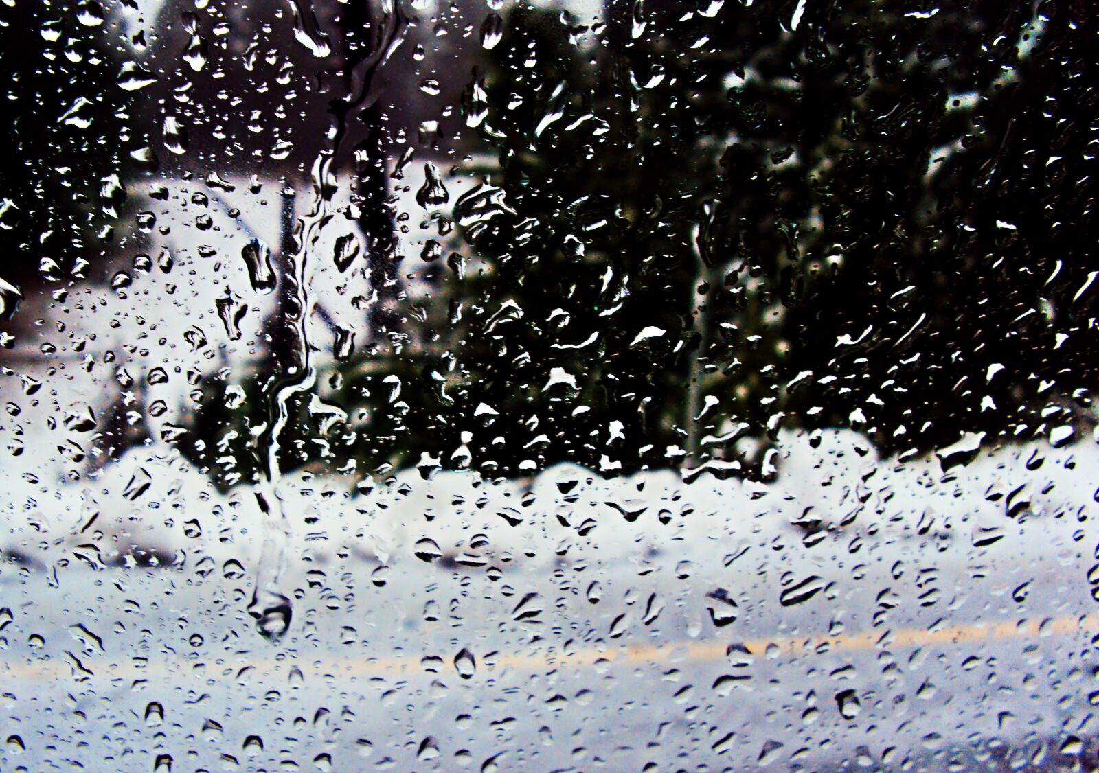 Sony DSC-W180 sample photo. Rain, mirror, snow photography