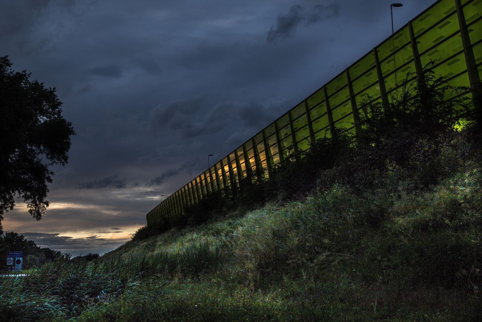 Canon EOS 6D + Canon EF 24-105mm F4L IS USM sample photo. Highway, evening, travel photography