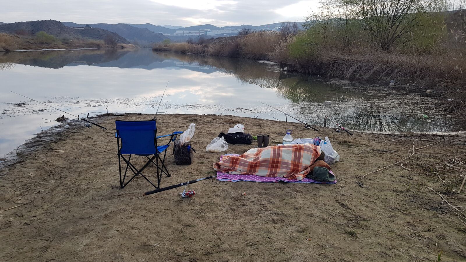 Samsung Galaxy S8 sample photo. Fishing, lancer, lake photography