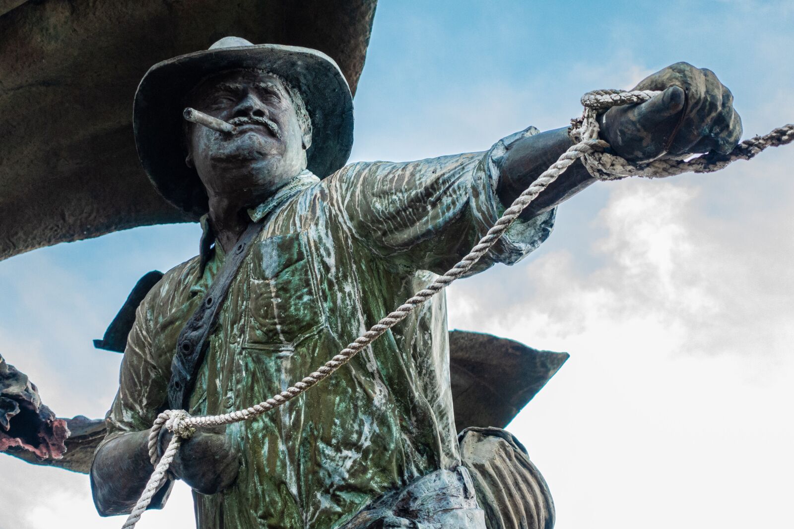 Sony Cyber-shot DSC-RX100 III sample photo. Statues, manizales, colombia photography