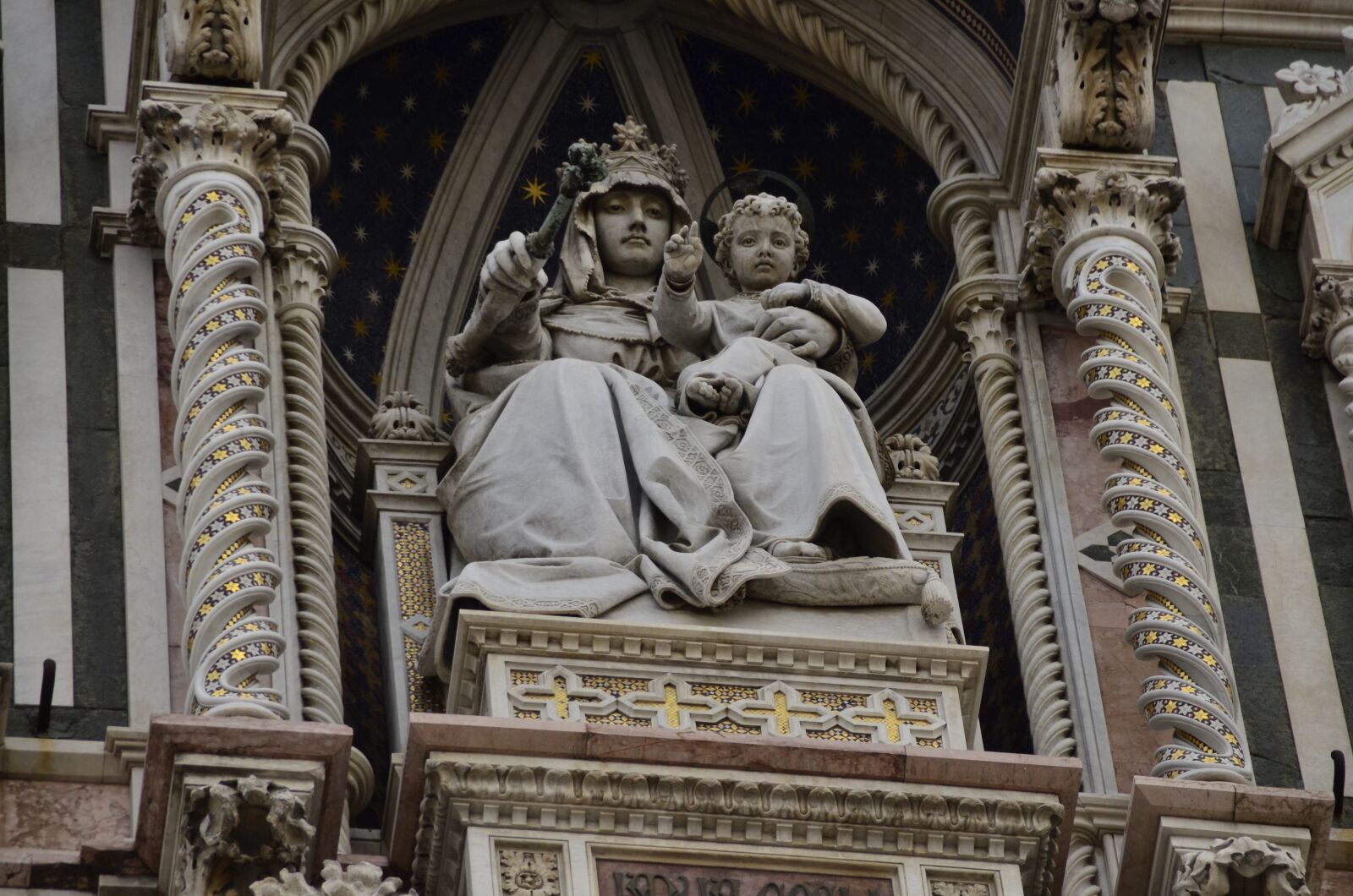 Nikon D7000 sample photo. Florence, facade, cathedral photography