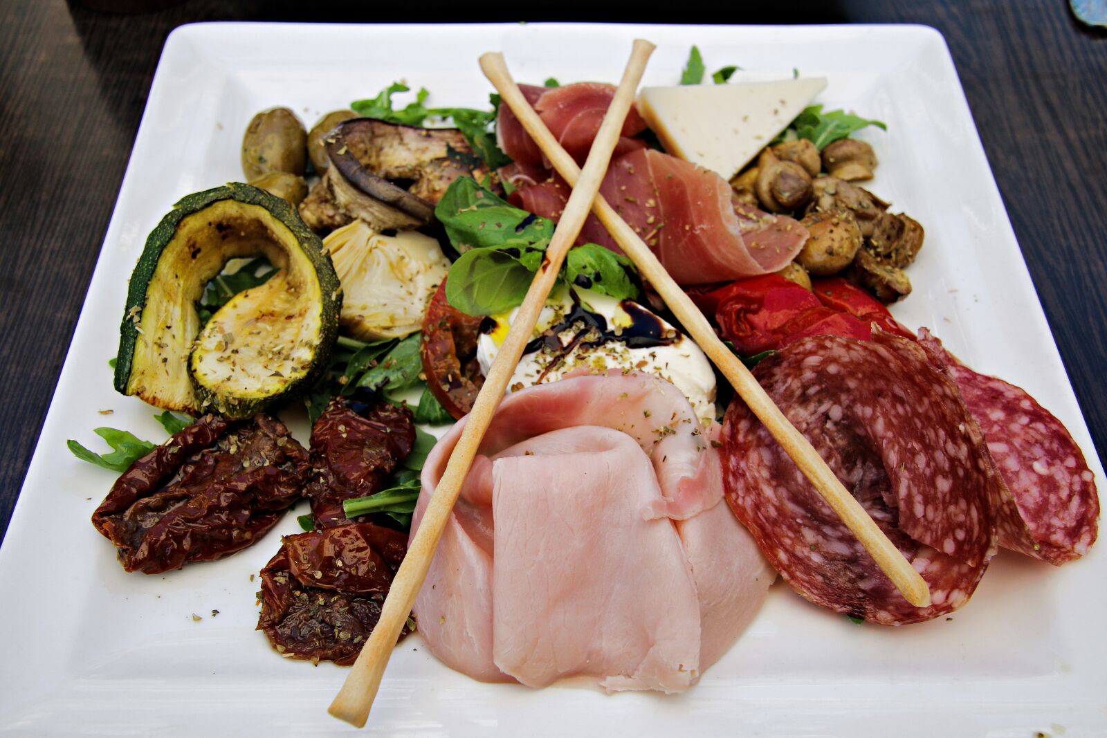 Canon EOS 70D sample photo. Antipasti, starter, delicious photography