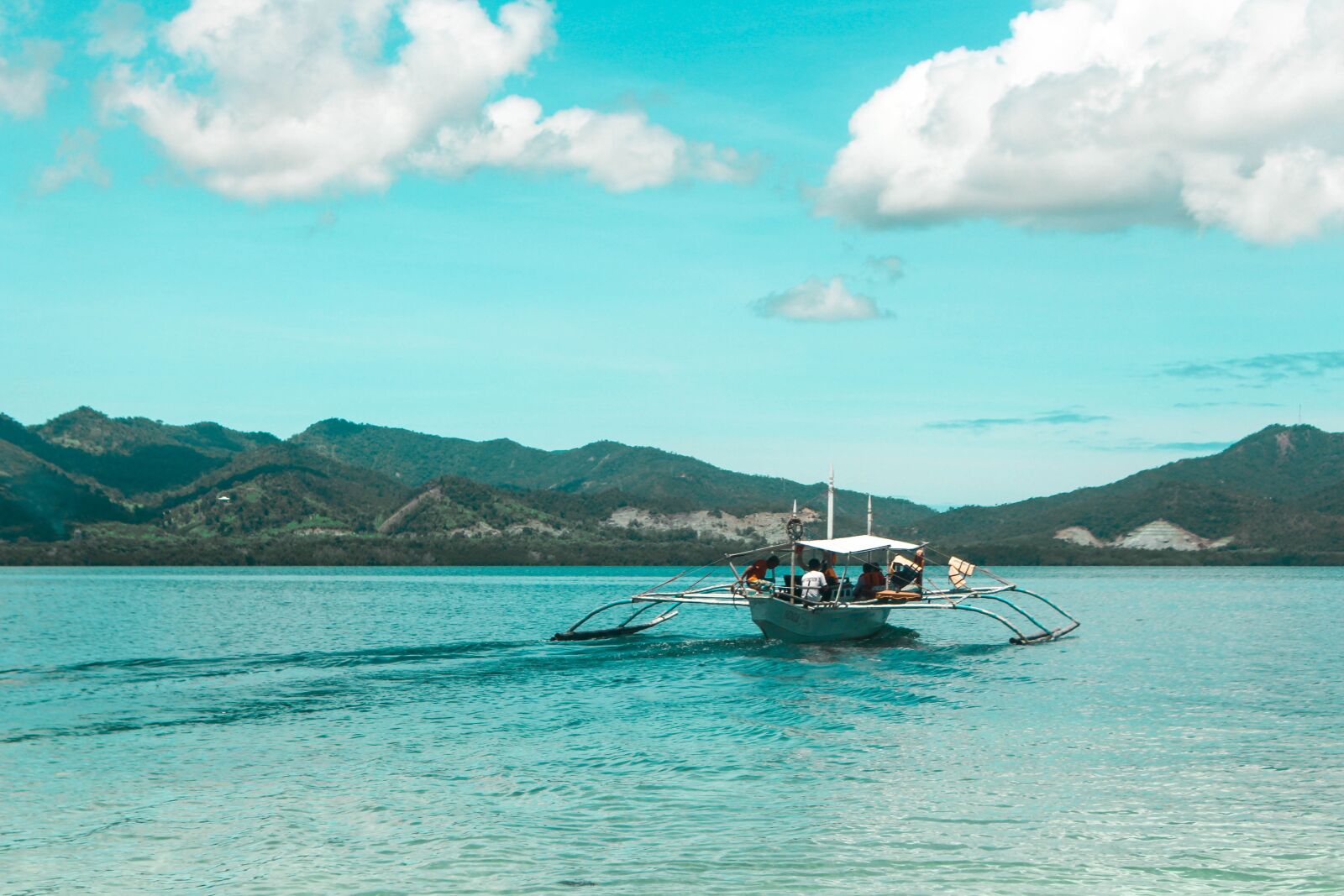Canon EOS 700D (EOS Rebel T5i / EOS Kiss X7i) sample photo. Sea, ocean, blue photography