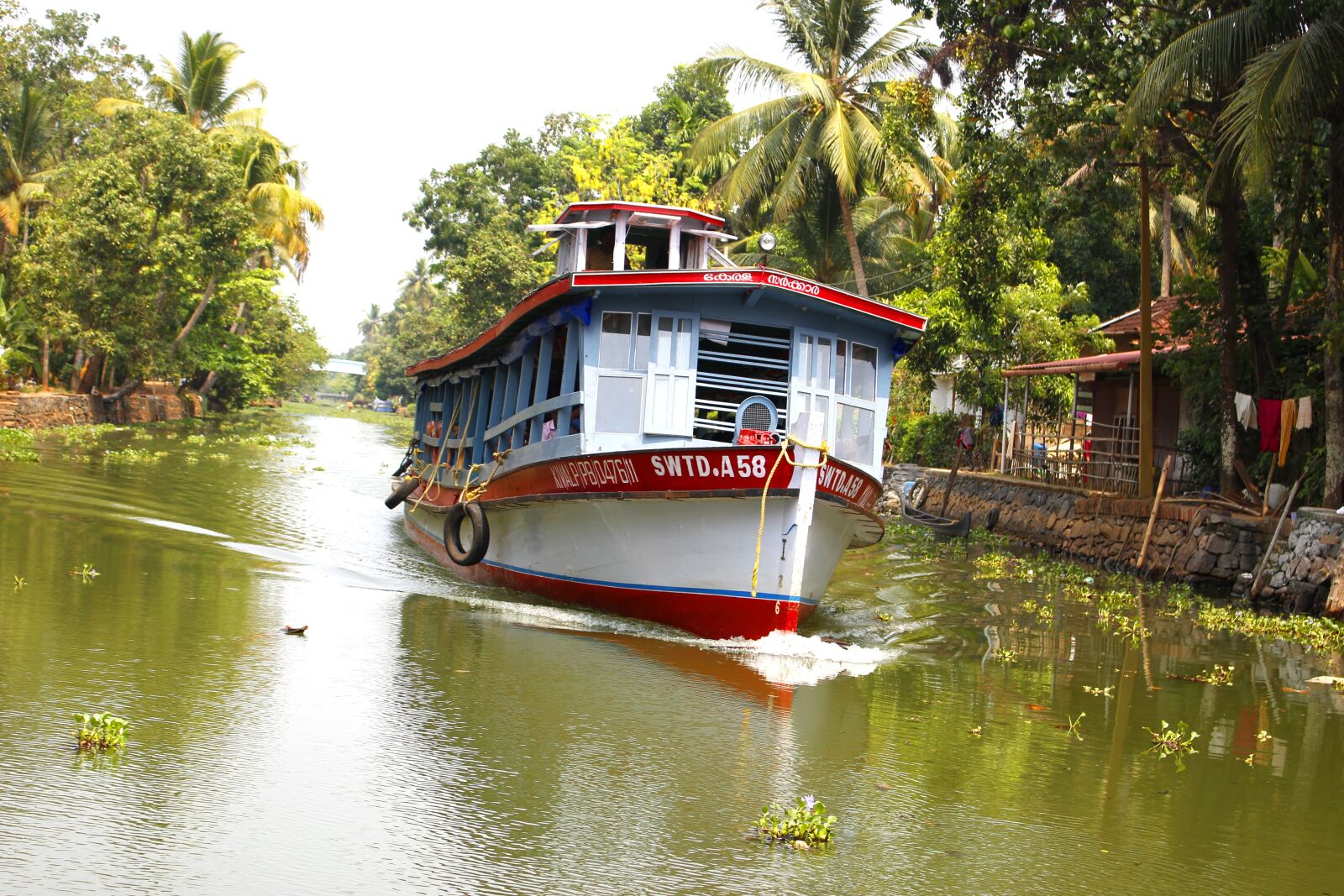 Canon EOS 700D (EOS Rebel T5i / EOS Kiss X7i) sample photo. Boat, lake, water photography