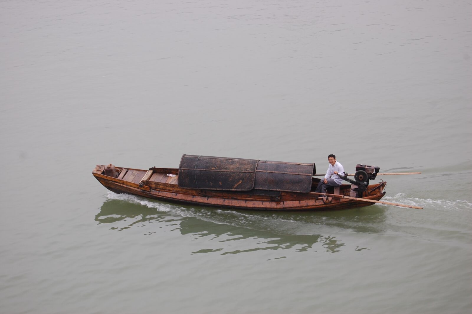 Nikon D40 sample photo. China, jankse, fisherman photography