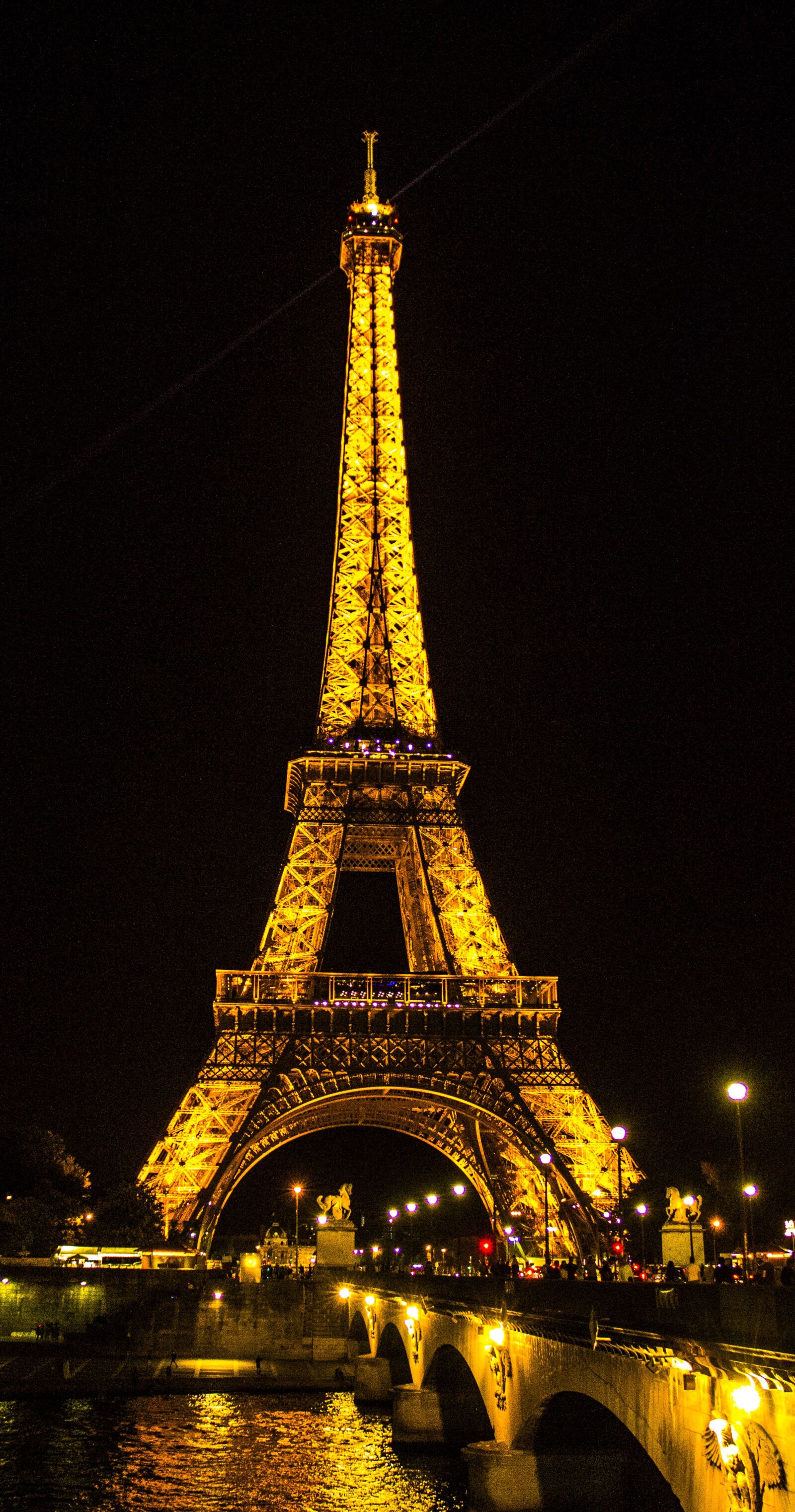 Canon EOS 600D (Rebel EOS T3i / EOS Kiss X5) sample photo. France, paris, city photography