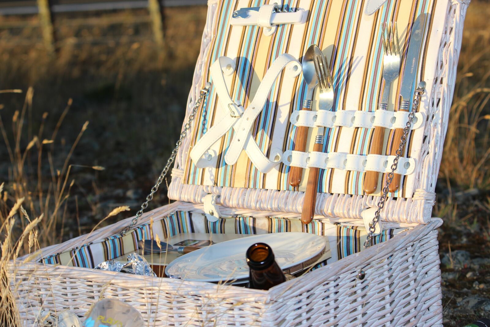 Canon EOS 700D (EOS Rebel T5i / EOS Kiss X7i) sample photo. Picnic, idyll, enjoy photography