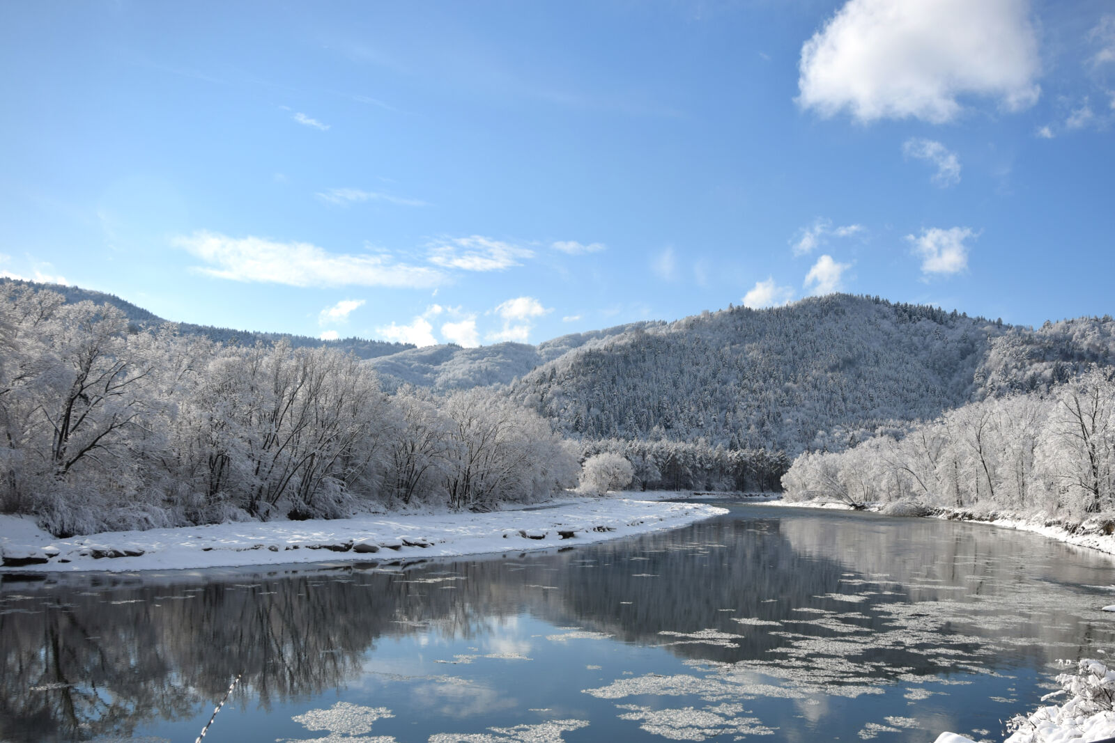 Nikon D5300 sample photo. Clouds, cold, frost, frosty photography