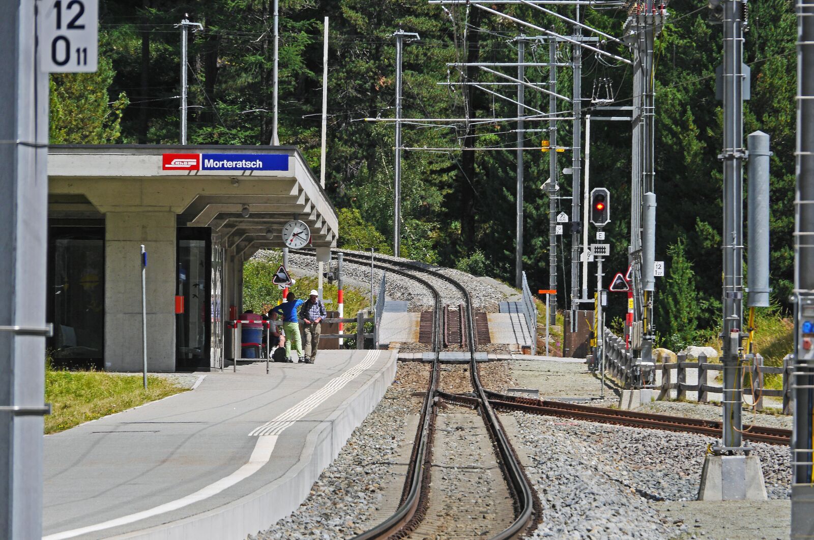 Panasonic Lumix DMC-GH3 sample photo. Steep track, rhaetian railways photography