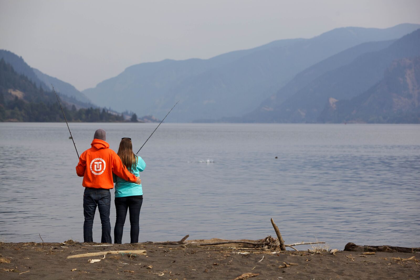 Canon EOS 5D Mark II sample photo. Anglers, fisherman, young couple photography