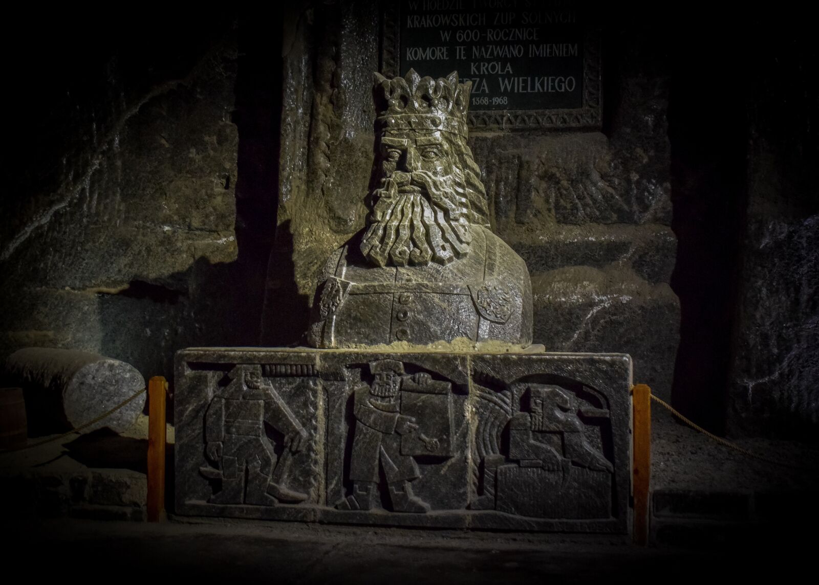 Nikon D3300 sample photo. Wieliczka salt mine, underground photography