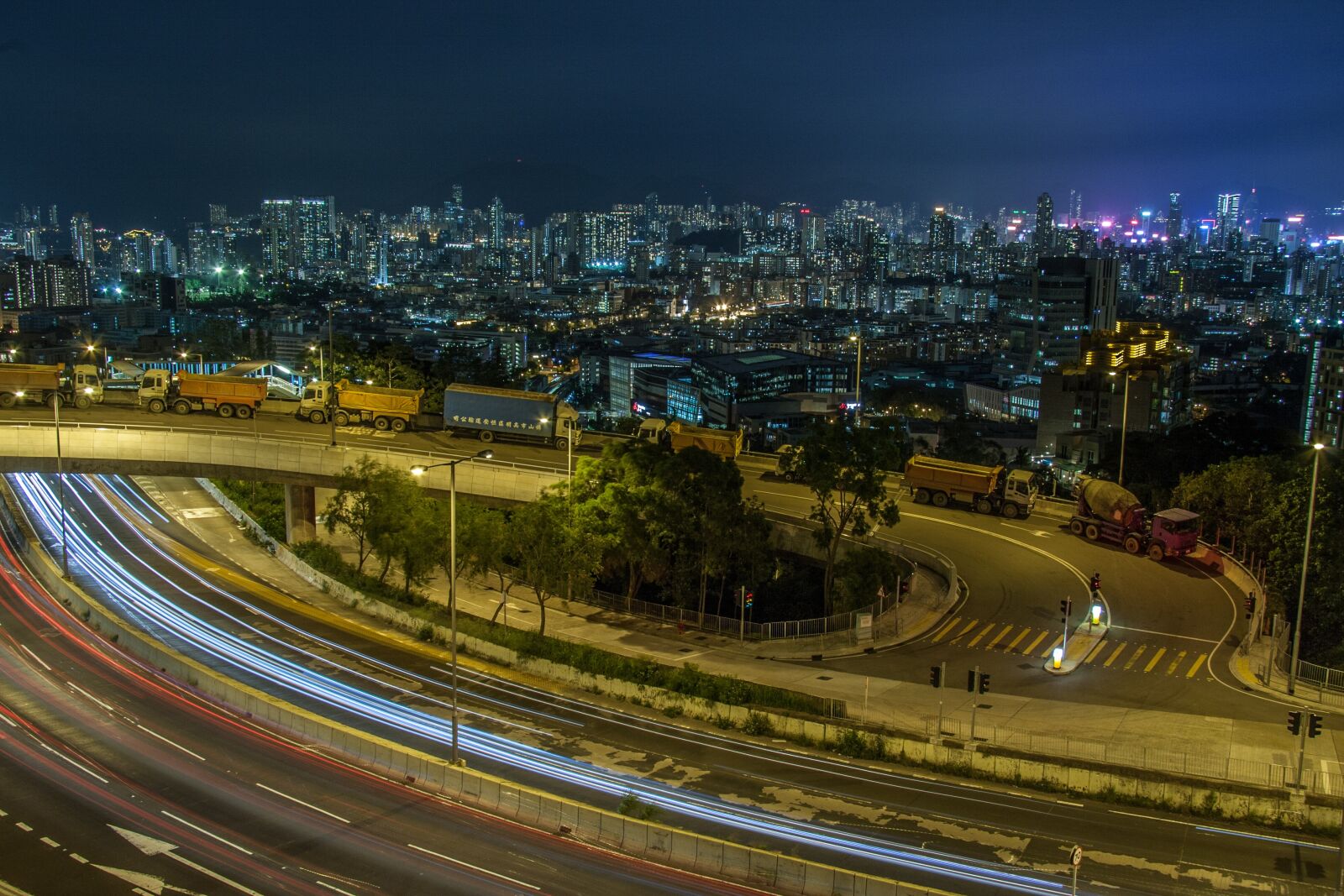 Canon EF-S 17-85mm F4-5.6 IS USM sample photo. Hong kong, city, night photography
