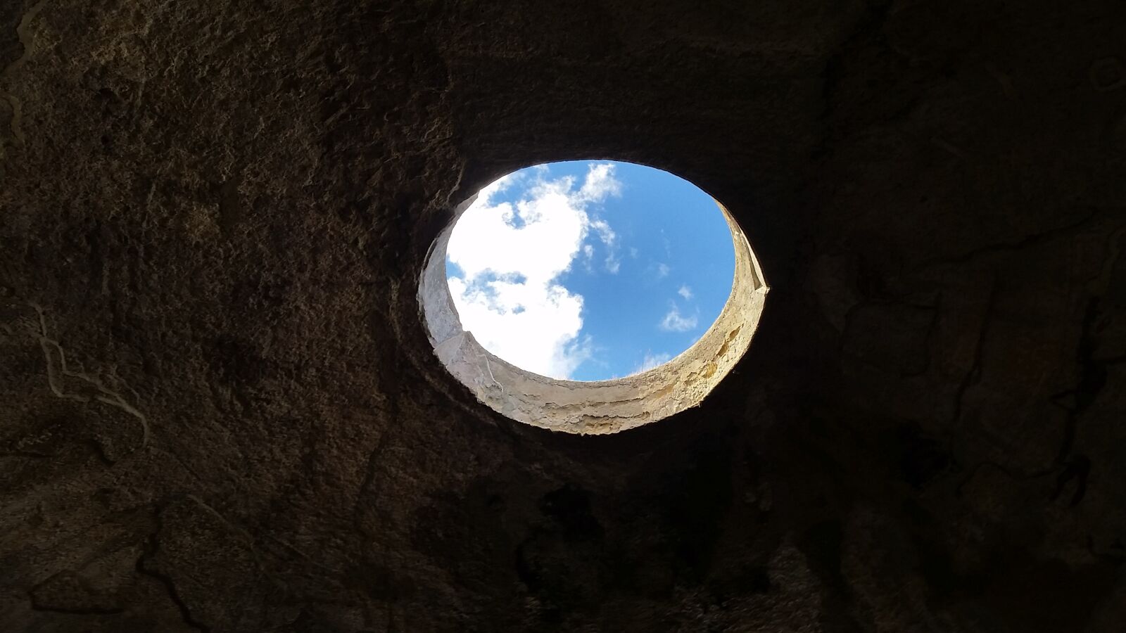 Samsung Galaxy S5 sample photo. Sky, art, archaeology photography