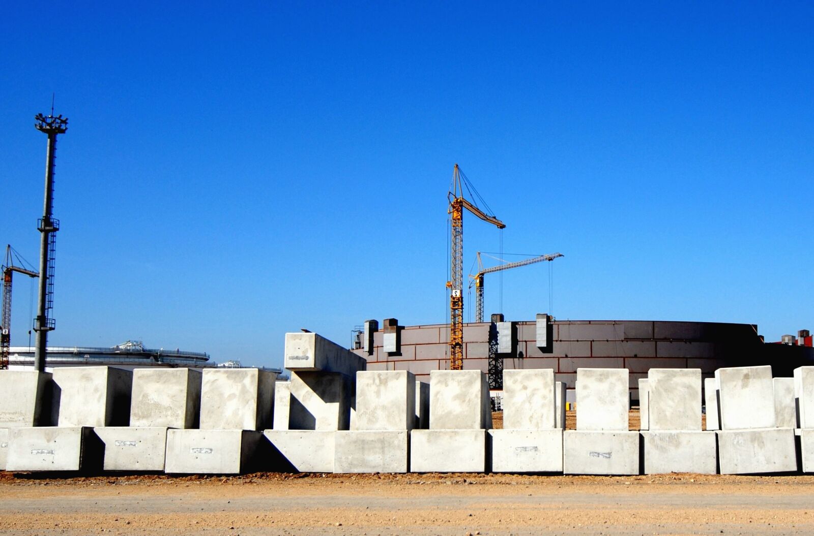 Nikon D200 sample photo. Crane, construction site, architecture photography