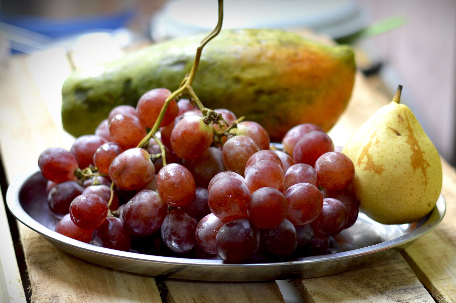 Nikon D3200 sample photo. Fruits, grapes, papaya photography