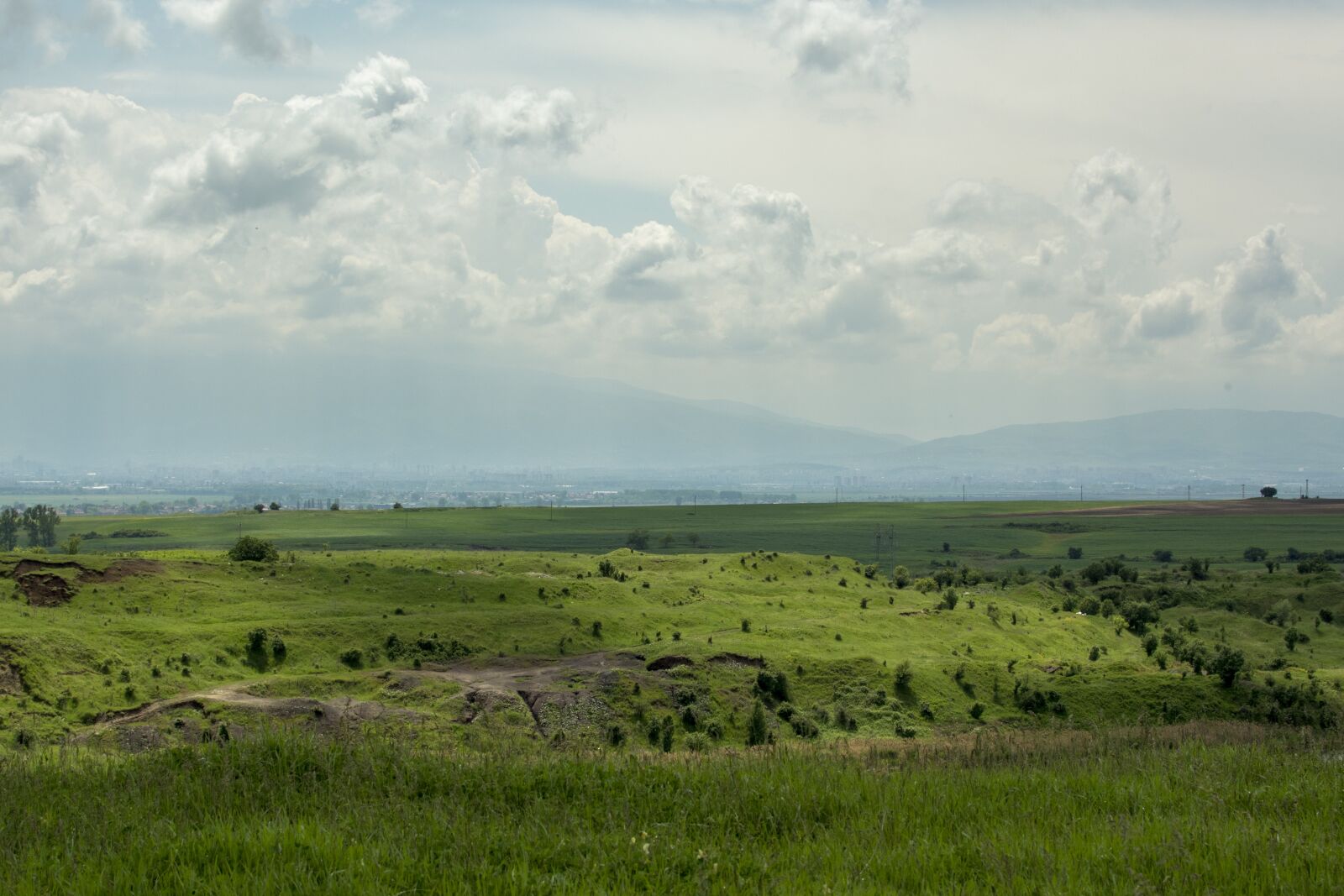 Nikon D5200 sample photo. Field, spring, clouds photography