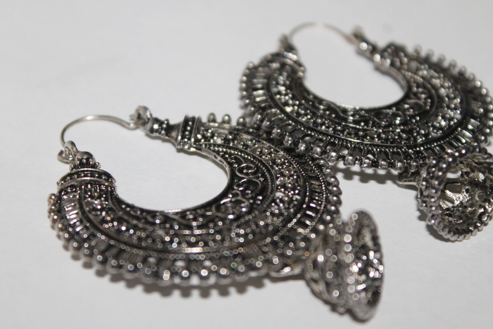 Canon EOS 1100D (EOS Rebel T3 / EOS Kiss X50) sample photo. Indian, wear, earings, ethnic photography