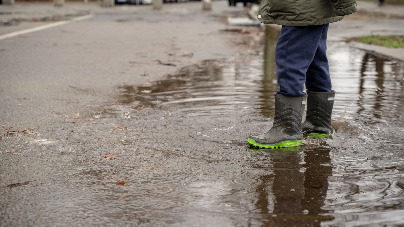 Tamron 28-75mm F2.8 Di III RXD sample photo. Boy, rain boots, girl photography