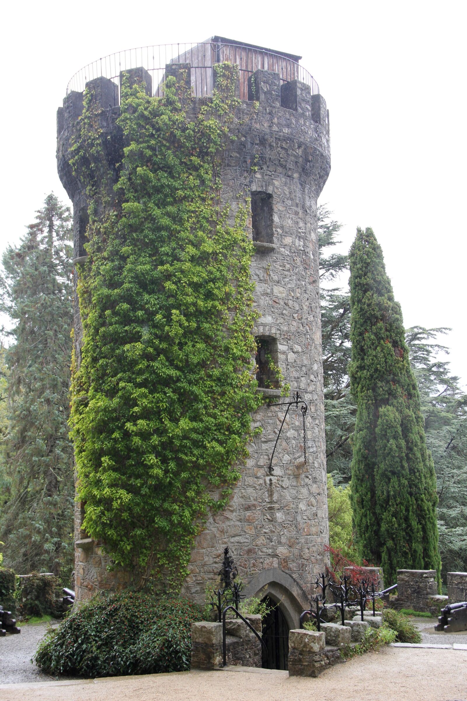 Canon EF-S 18-135mm F3.5-5.6 IS sample photo. Powerscourt, ireland, garden photography
