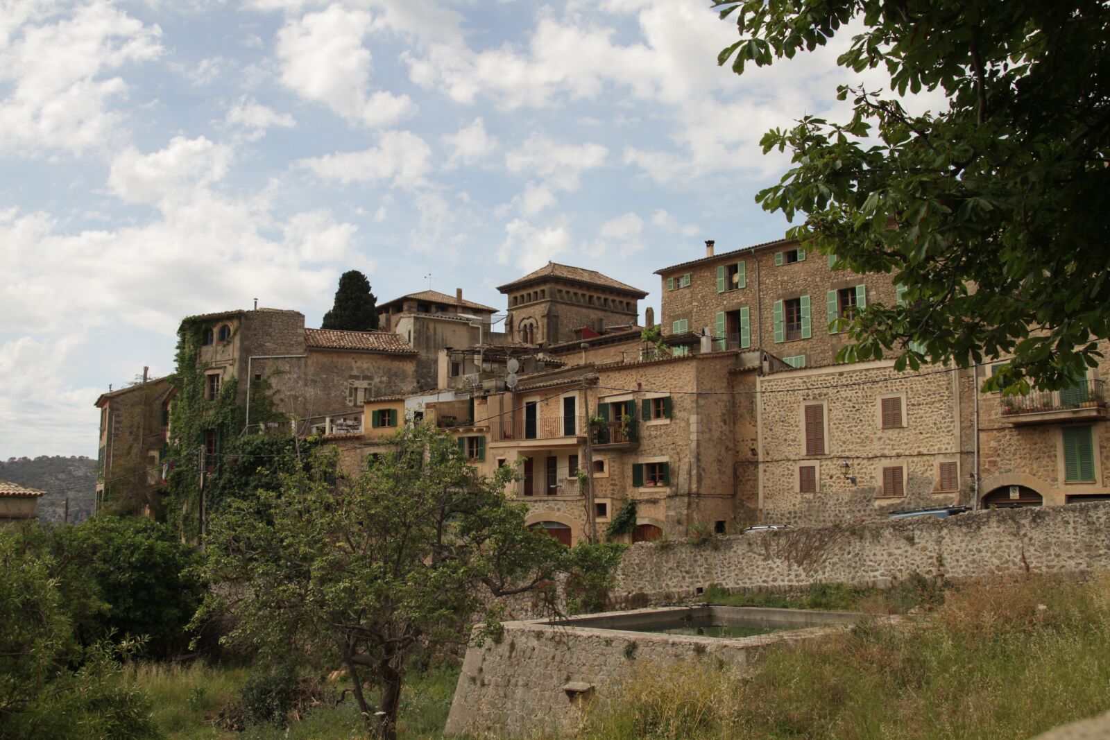 Canon EOS 7D sample photo. Mallorca, town, architecture photography