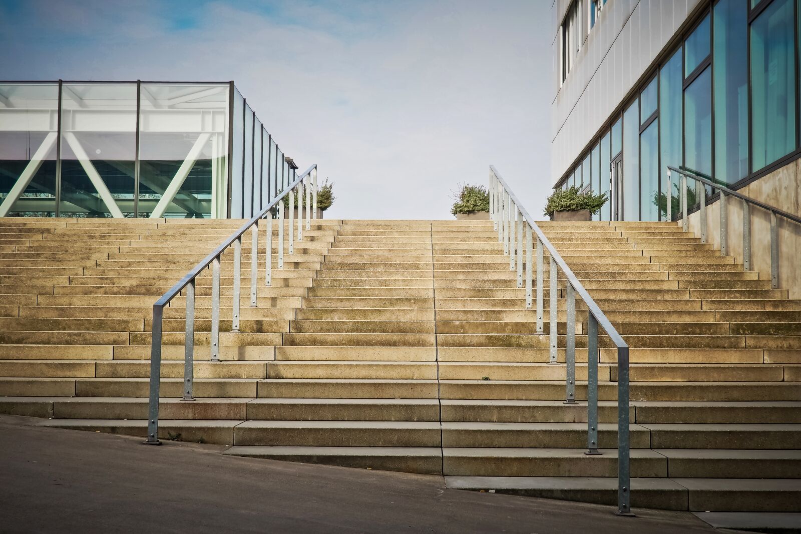 Olympus OM-D E-M10 sample photo. Architecture, gradually, stairs photography