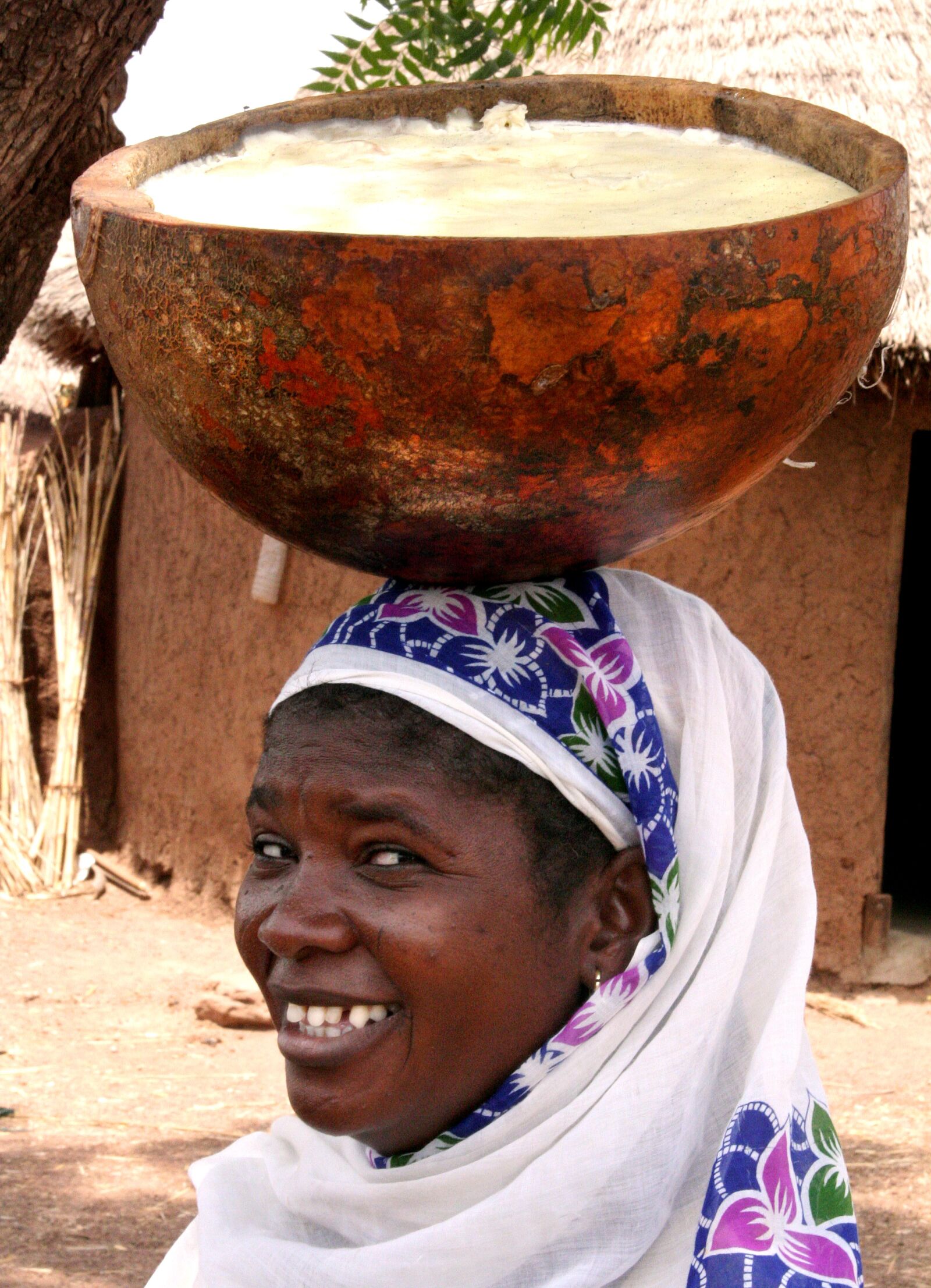 Canon EOS 350D (EOS Digital Rebel XT / EOS Kiss Digital N) sample photo. Woman, kanfiahiyili, shea, processing photography
