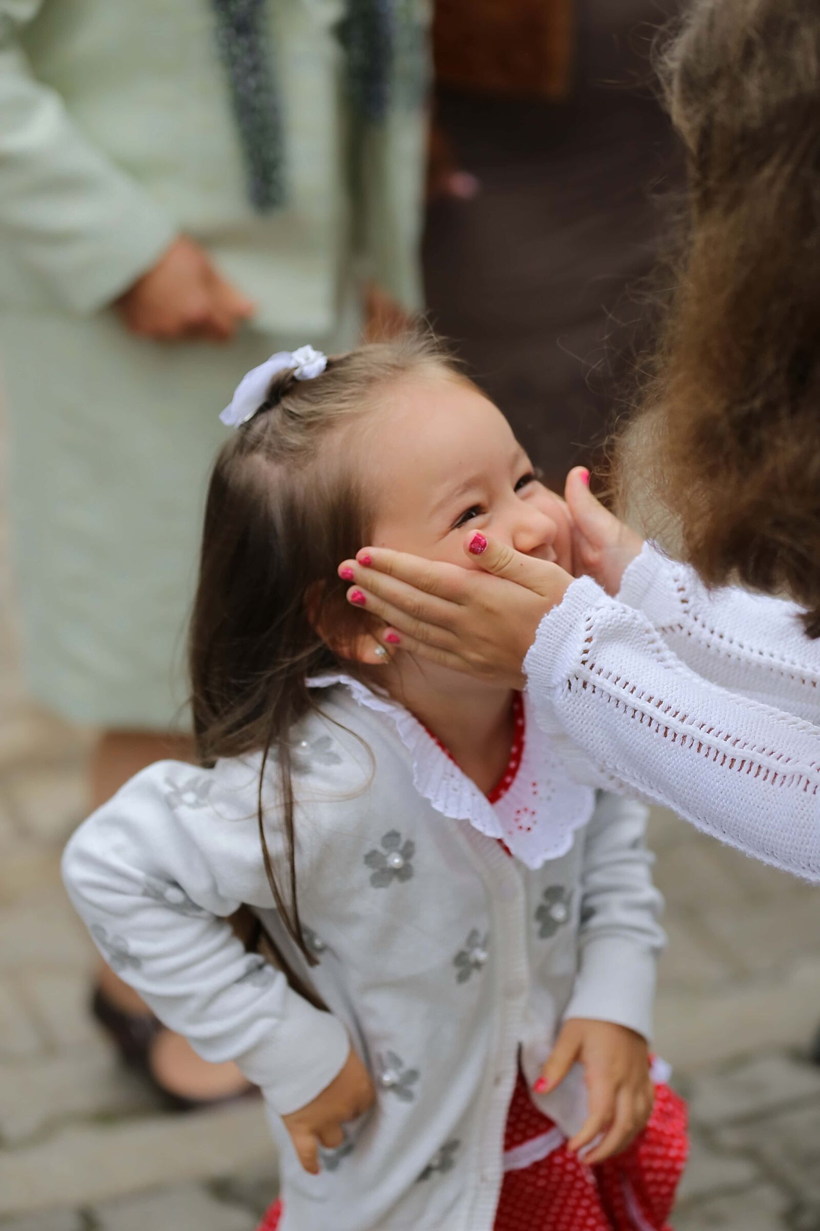 Canon EF 70-200mm F2.8L IS II USM sample photo. Young, girl, adorable, smiling photography