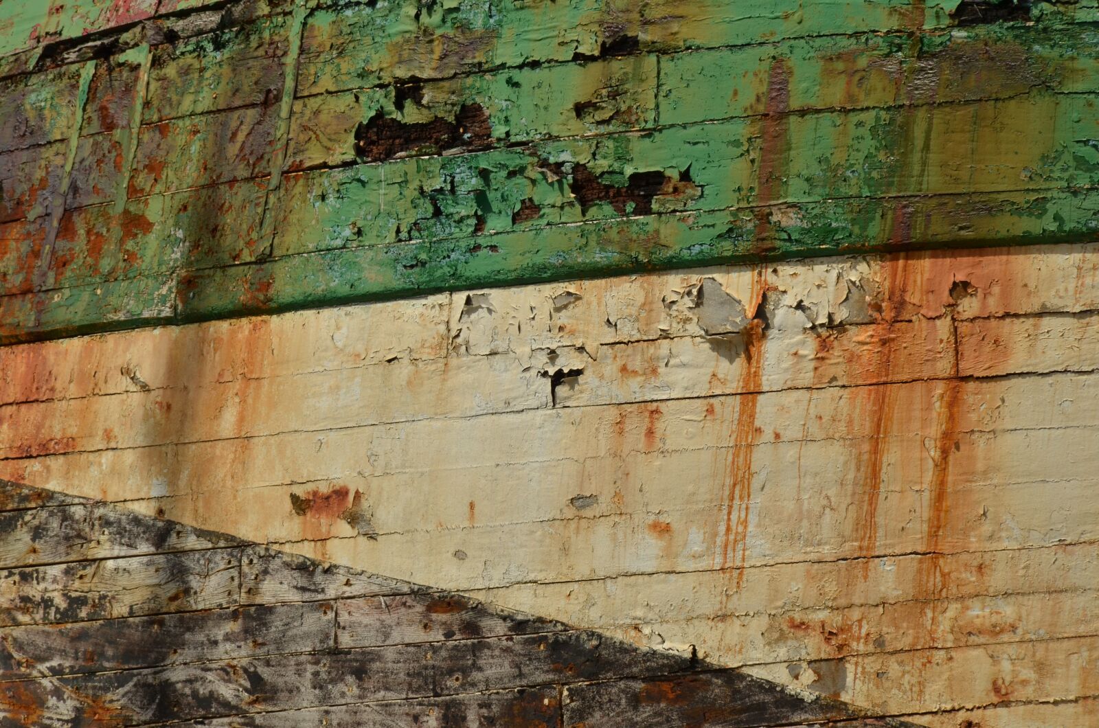 Nikon D7000 sample photo. Wreck, boat, ship photography