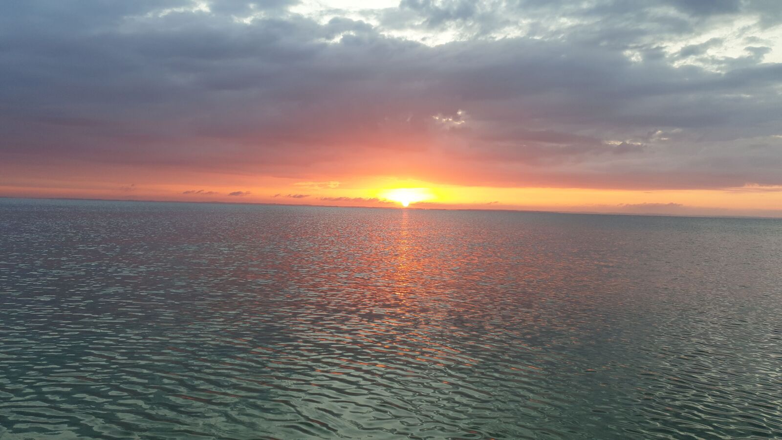Samsung Galaxy S9 sample photo. Sunset, baltic sea, sea photography