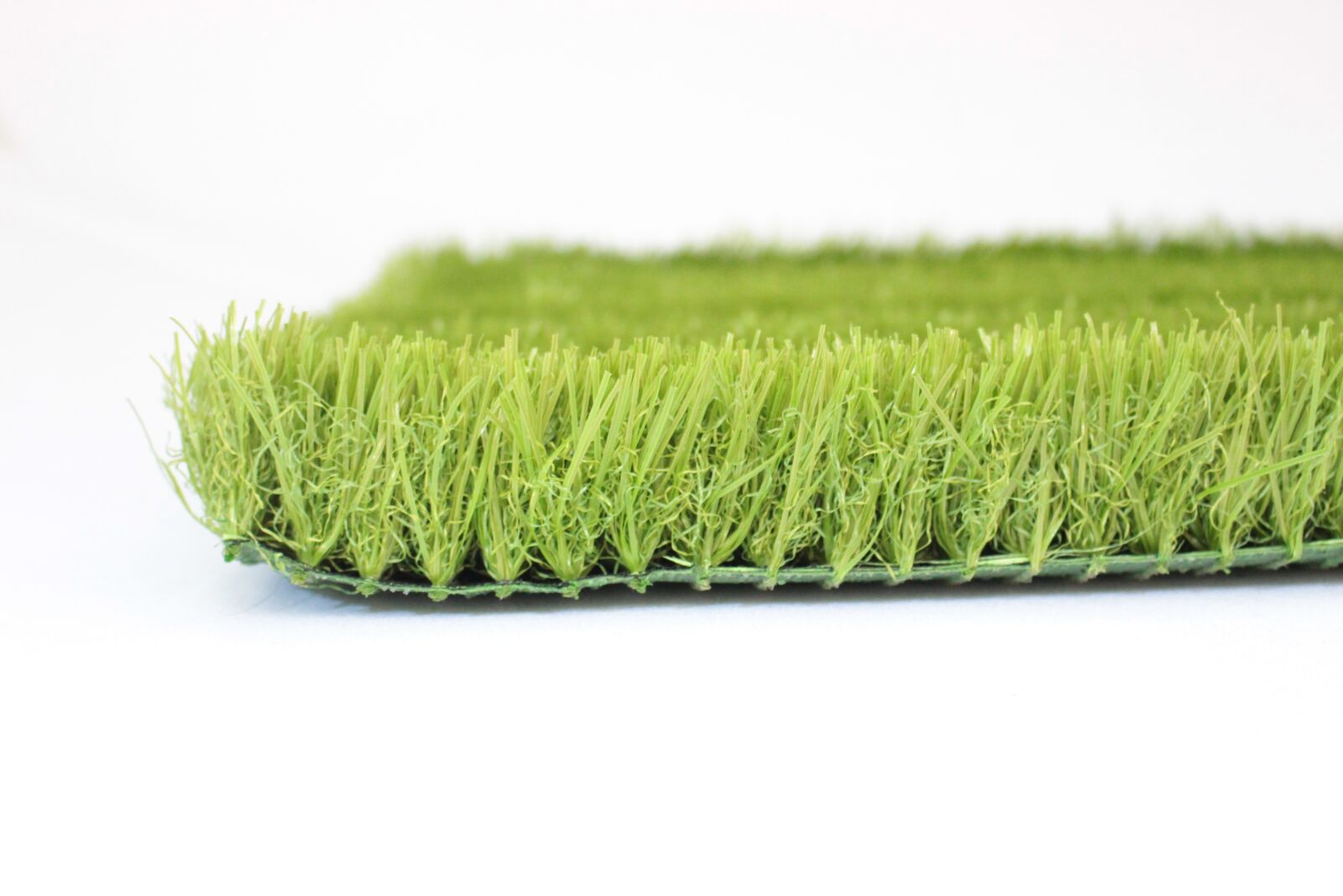Canon EOS 700D (EOS Rebel T5i / EOS Kiss X7i) sample photo. Sport, grass, football photography